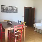 Lägenhet Villa Alabe - Waterfront Apartments In Bosa Porto Alabe Porto Alabe
