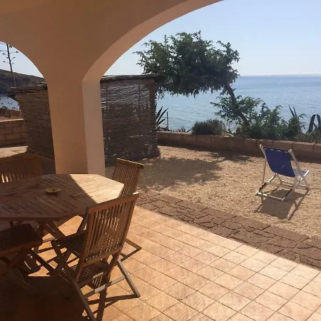 Villa Alabe - Waterfront Apartments In Bosa Porto Alabe Apartment *