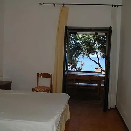 Villa Alabe - Waterfront Apartments In Bosa Porto Alabe Apartment Porto Alabe