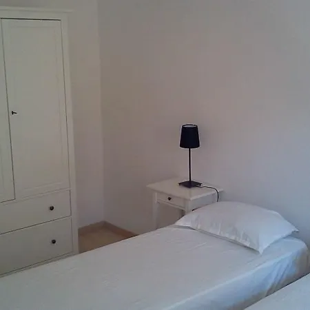 Villa Alabe - Waterfront Apartments In Bosa Porto Alabe Apartment