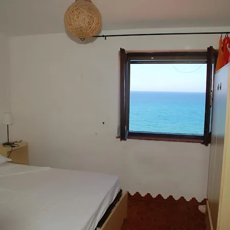 Villa Alabe - Waterfront Apartments In Bosa Porto Alabe *