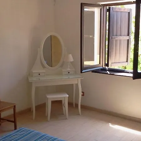 Apartment Villa Alabe - Waterfront Apartments In Bosa Porto Alabe *